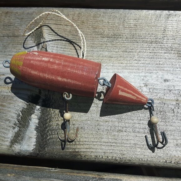 Vintage handmade fishing lure Dog earred - Picture 2 of 2
